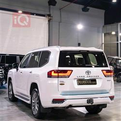 تويوتا لاندكروزر